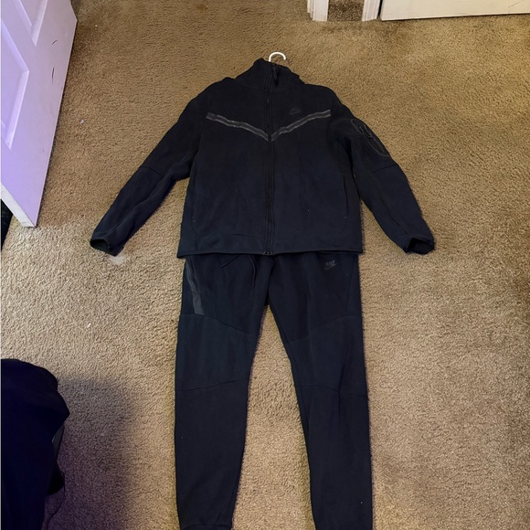 Nike Black Zip Up Sweater